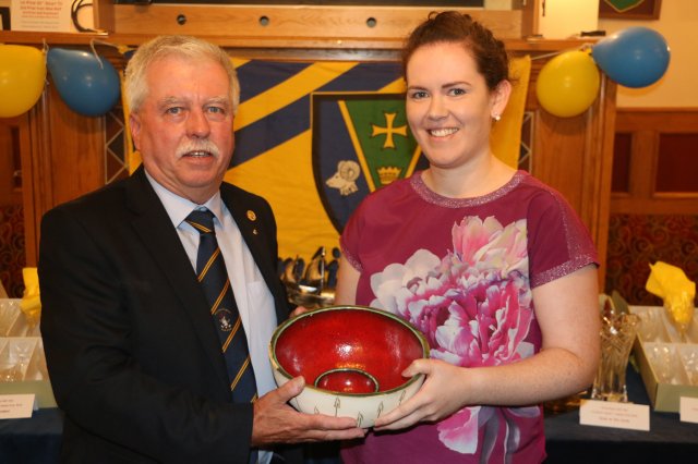 image president-noel-dunne-presenting-the-presidents-prize-to-the-ladies-2018-to-winner-mary-behan-at-portarlington-golf-club-jpg